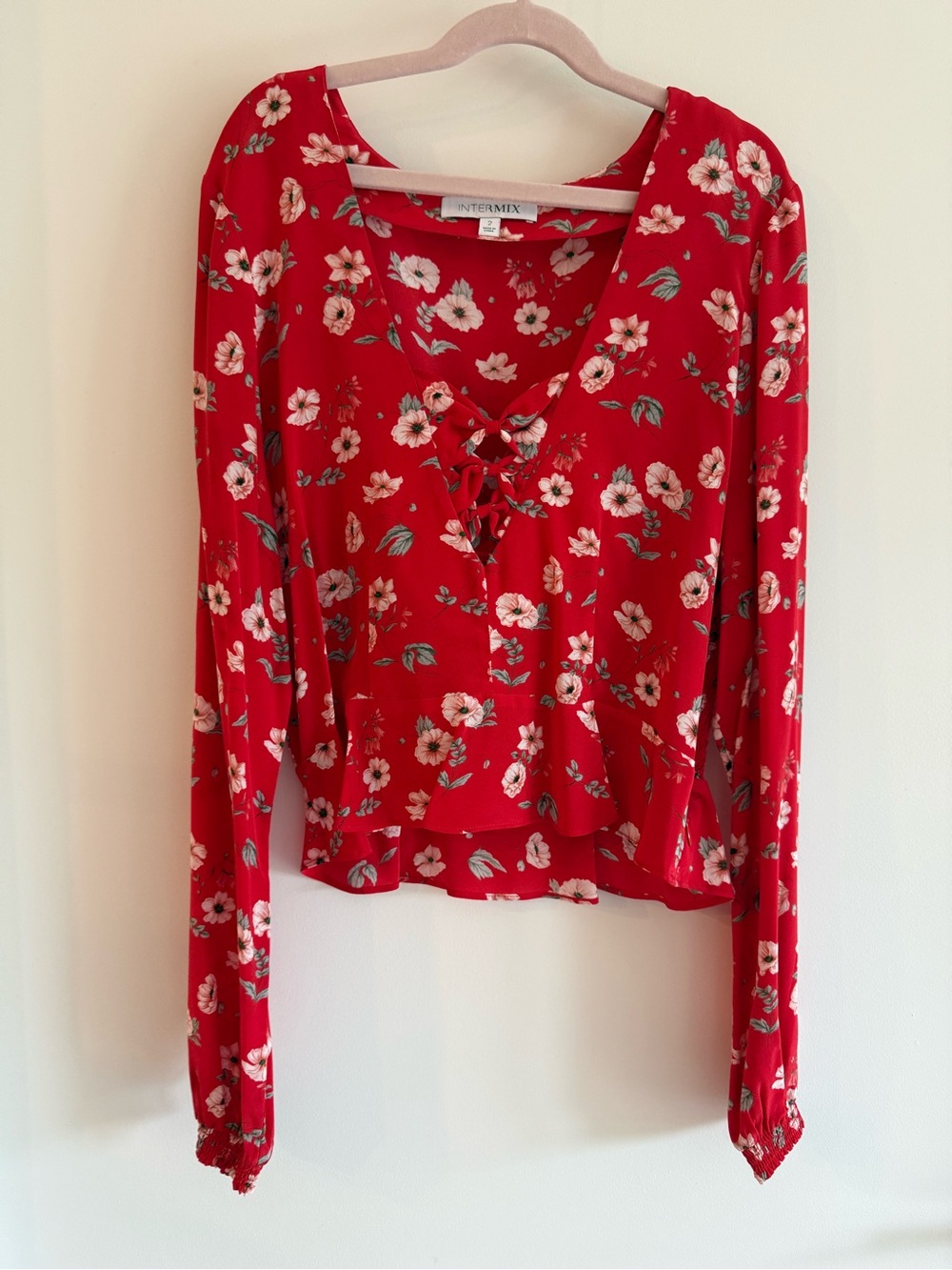 Intermix Red Floral 100% Silk Bow Front Top Size US 2
